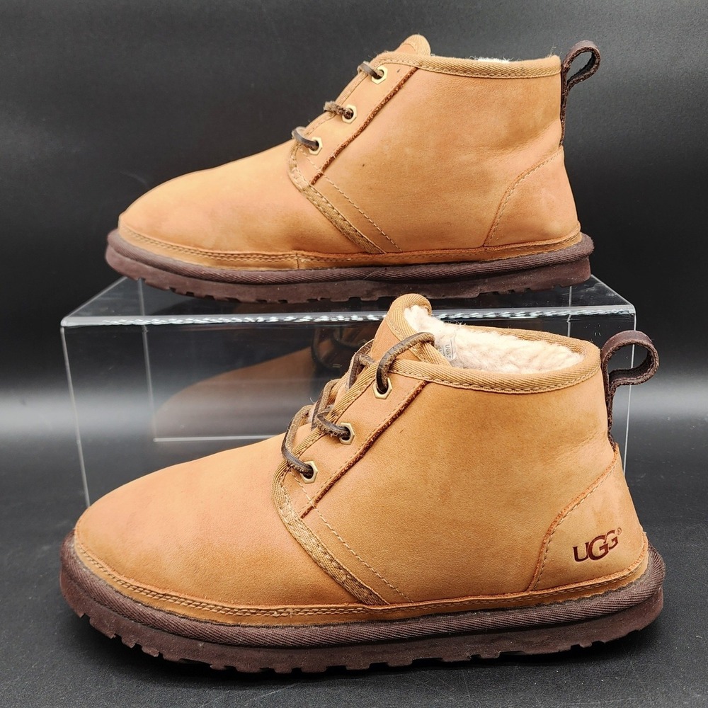 UGG 7 Chestnut Neumel Leather Chukka Boots Shearling Lined Winter Casual Shoes